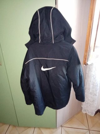 Giacca a vento Nike nera taglia L