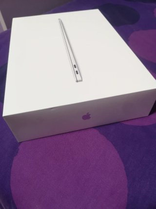 Caja MacBook Air