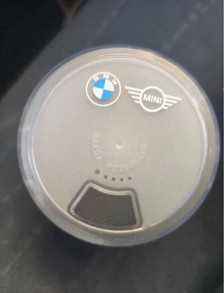 Kit BMW - Baliza V16 + 2 chalecos (original)