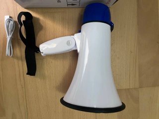 Megáfono Portátil Recargable 30W con Sirena