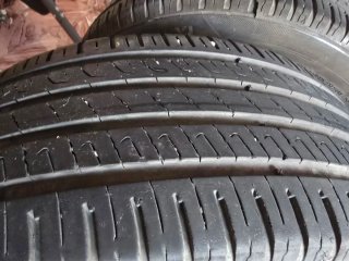 2 Neumáticos como nuevos 50 los dos