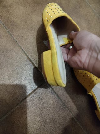 Zapatos planos Moda Plus amarillos talla 36