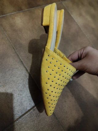 Zapatos planos Moda Plus amarillos talla 36