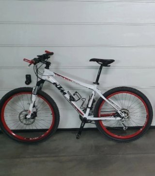 Bicicleta da Montagna KTM Bianca e Rossa