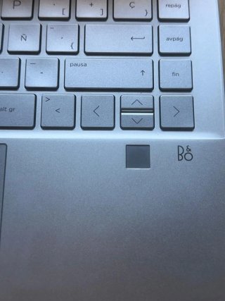 HP Pavilion 14-dv1xxx + custodia in ottime condizioni