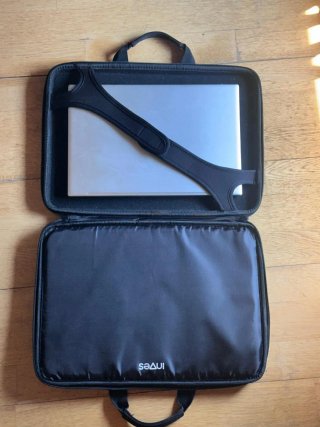 HP Pavilion 14-dv1xxx + custodia in ottime condizioni