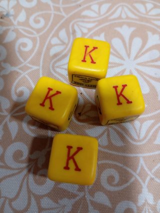 Dados Cutty Sark J, Q, K