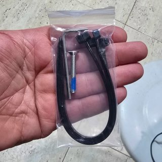 Quad Lock Cargador USB Inalámbrico Moto IP66