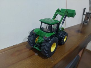 Tractor John Deere 8430 Siku escala 1.50