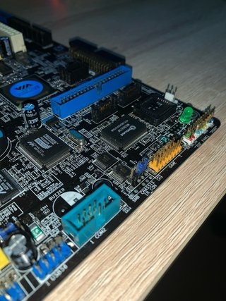 Placa Base ASUS K8V SE Deluxe