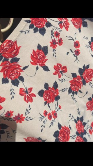 Camiseta floral talla XL
