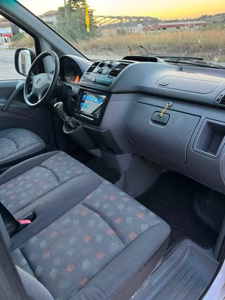 Alquiler furgoneta mercedes vito