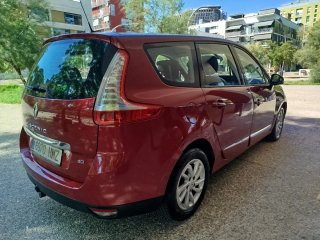 Renault Grand Scenic 2012