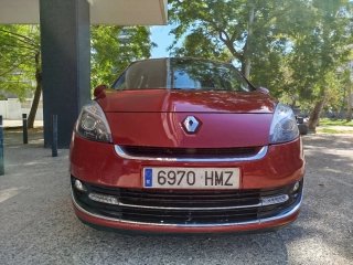 Renault Grand Scenic 2012