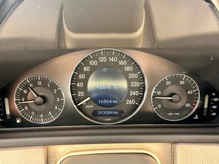 Mercedes-Benz  CLK 2005