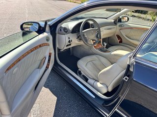 Mercedes-Benz  CLK 2005