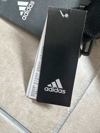 Riñonera Adidas Negra