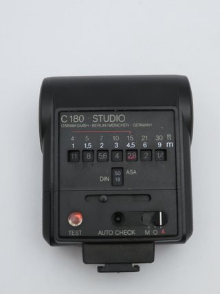 Flash Osram C180 Studio probado funciona