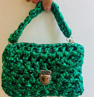 Pochette verde smeraldo da sera
