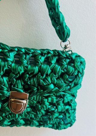 Pochette verde smeraldo da sera