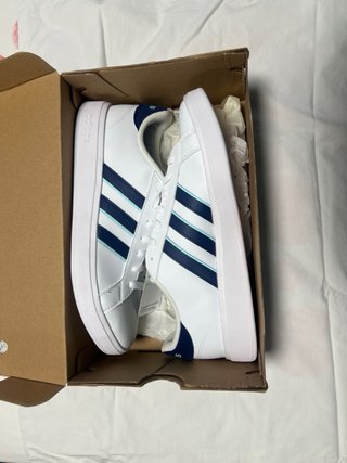 Zapatillas Adidas Blancas y Azules