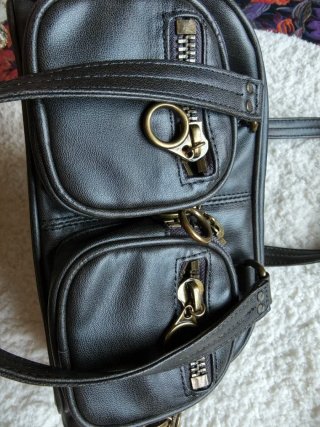 Bolso Zara marrón con bolsillos