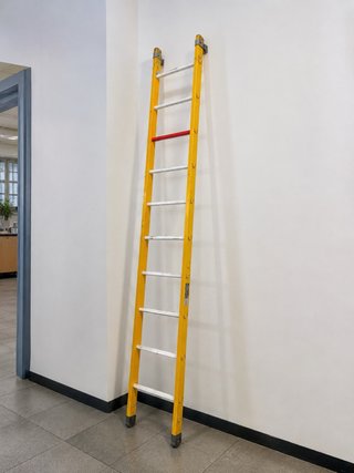 Escalera profesional fibra vidrio aislante