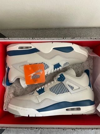 Jordan 4 Retro Military Blue EU45,5/47