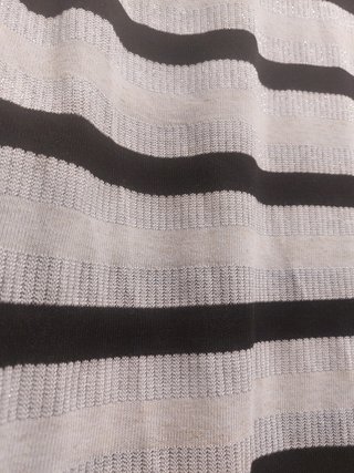 Vestido de punto rayas beige, gris y negro