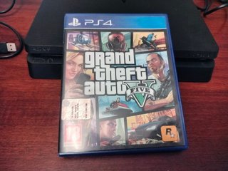 PS4 Slim 1TB + Controller Originale + GTA V