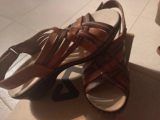 Sandalias Clarks Piel Verano Mujer Beige/Marrón