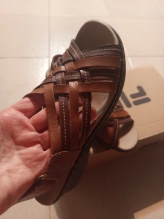Sandalias Clarks Piel Verano Mujer Beige/Marrón