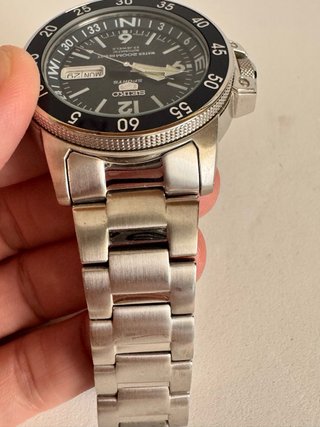 Reloj Seiko 5 Sports Automático Negro/Plata