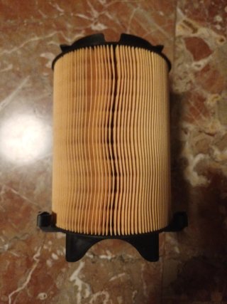 Filtro aire MANN C 14 130 VW Golf V Passat