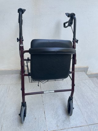 Andador Ortopédico Plegable con Asiento
