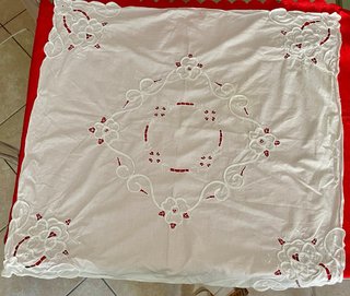 Tovaglietta vintage ricamo fiori 70x73cm