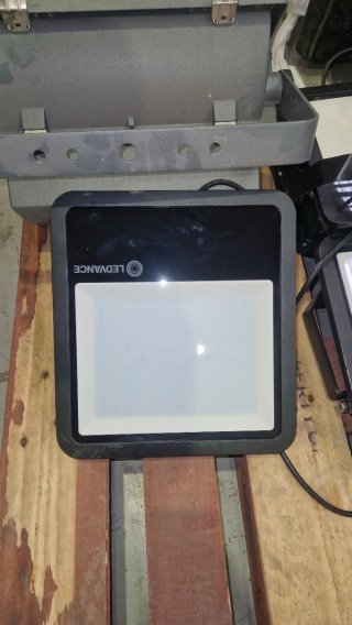 Foco LEDVANCE LED 165W
