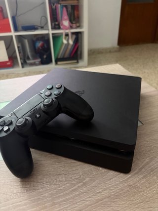 PS4 (PlayStation 4) 1TB Negra