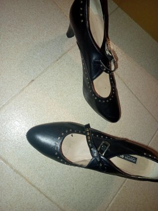 Zapatos de tacón Argenta negros