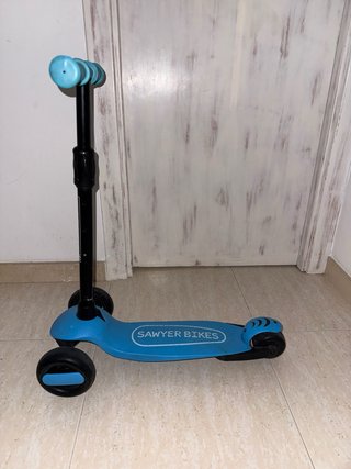 Patinete 3 Ruedas Azul Sawyer