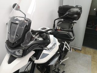 TRIUMPH TIGER 900 GT 2023 7899 kms.