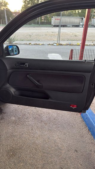 Volkswagen Golf 2003