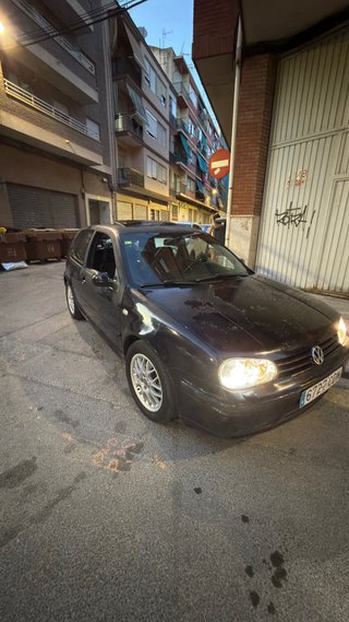 Volkswagen Golf 2003