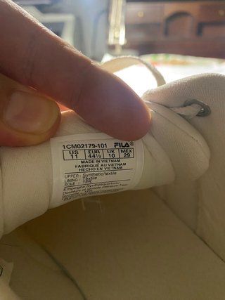 Deportivas Fila Blancas Talla 44.5 EUR / 11 US