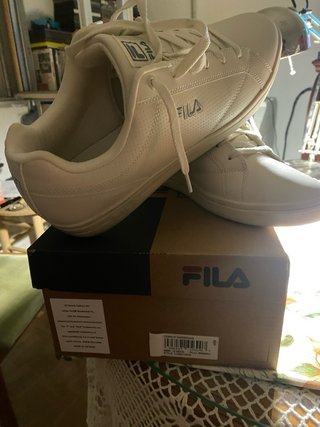 Deportivas Fila Blancas Talla 44.5 EUR / 11 US