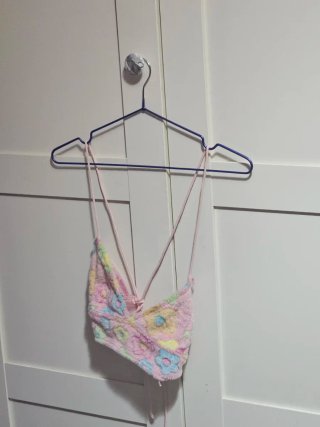 Top corto estampado floral