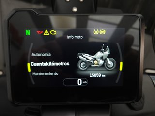 HUSQVARNA NORDEN 901 2024 15059 kms.
