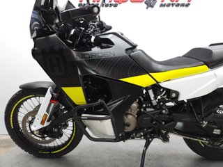 HUSQVARNA NORDEN 901 2024 15059 kms.