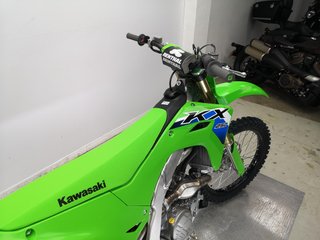KAWASAKI KX 250 2026 0 kms.