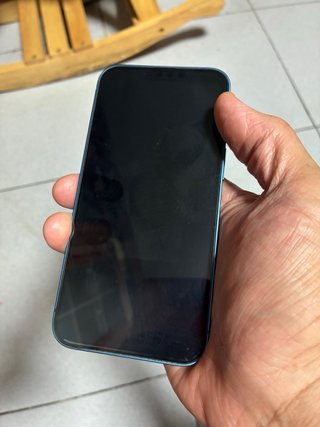 iPhone 13 Azul IMPECABLE+6 Fundas regalo